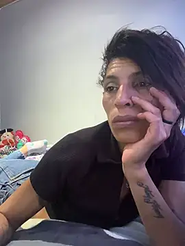 ImCrazzy Adlı Modelin Canlı XXX Sohbeti