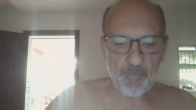 llopaco's Live XXX Chat