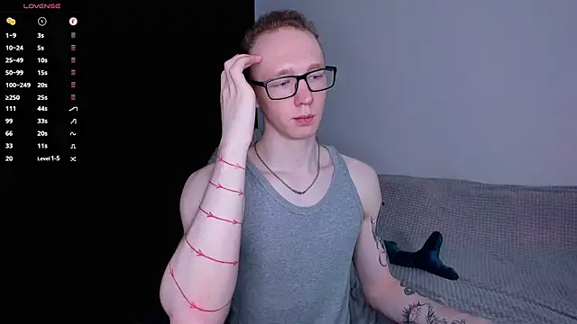 Alex_silent Chat XXX in diretta