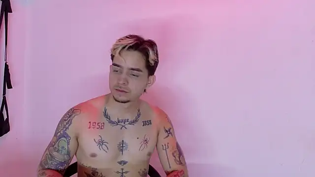 AliceandMax Chat XXX live