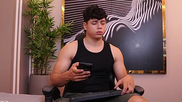 Ethan_occonor Chat XXX in diretta
