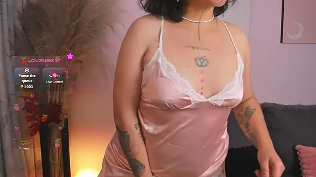 Czat XXX na żywo – Sylvara_bx