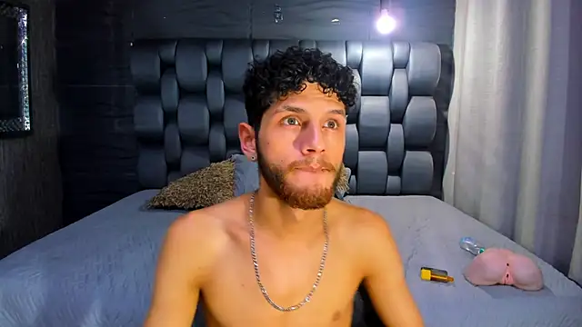 CHRIS_GREY – Live XXX-chat