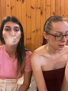 RussianGirls_のライブXXXチャット