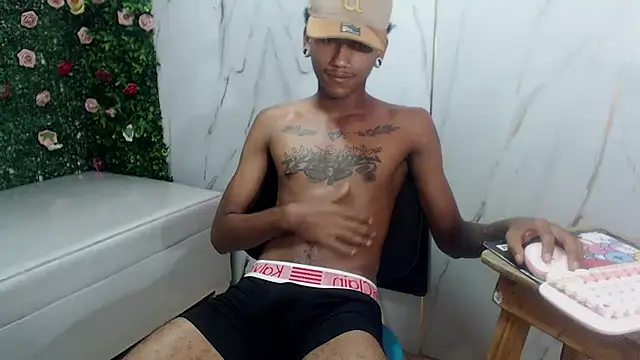 ManSant 라이브 XXX 채팅