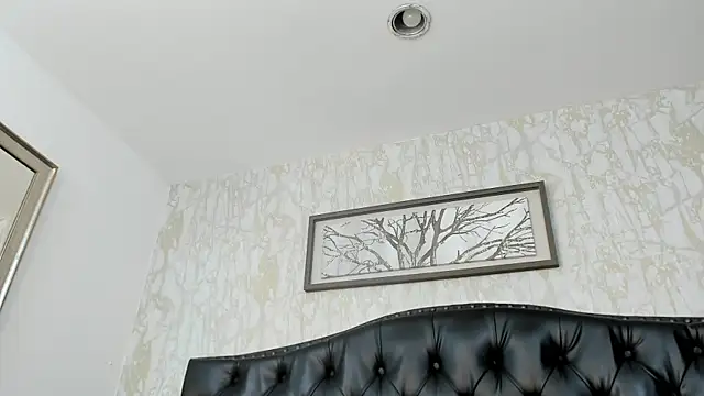 Chatroom XXX en direct de Lander_Cruz