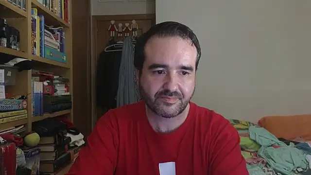 curiosillo83 live XXX chat