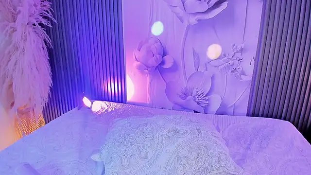 RoseCassieのライブXXXチャット