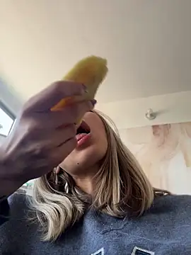 Ameellie Chat XXX live