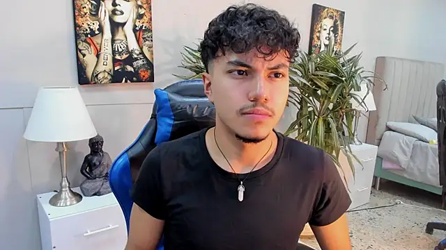 kai_storn's Live XXX Chat
