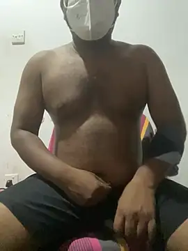 Webkamerová show Weeerasinghe
