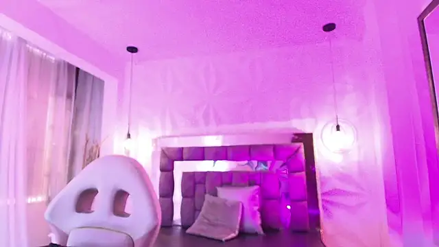 Queen_perla_'s Live XXX Chat