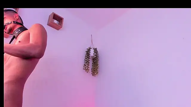 Živý XXX chat Dante_Fire_