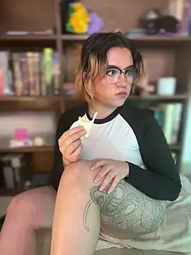 Chat XXX en directo de NikkiNix