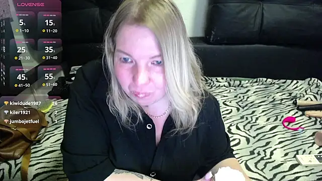 XXX chat uživo modela MARGARET_gem