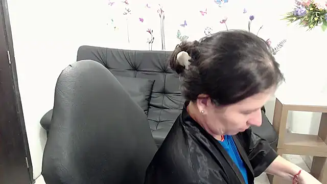 Chat XXX en directo de victoria_jones