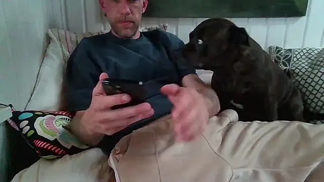 Stock-Holmes Live XXX Chat