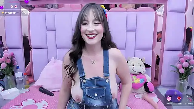 Онлайн чат XXX Belly_Rosse