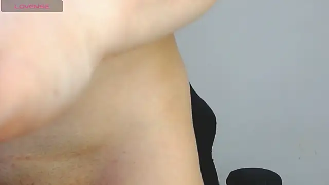Nikolle_Rouss' Live XXX Chat