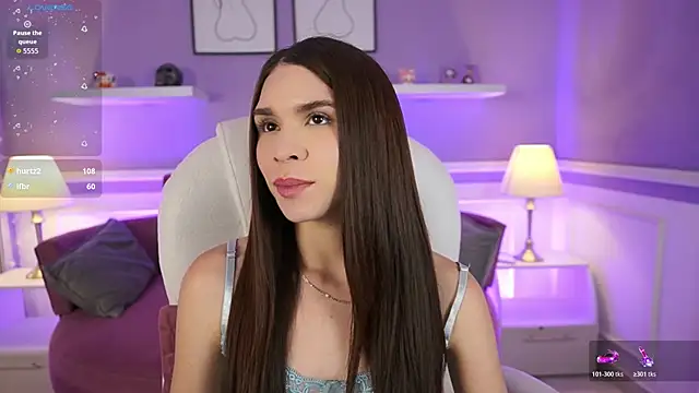 Chat +18 de AlinaBennet_ ao vivo