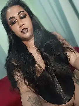 mistress_loy Pertunjukan Webcam