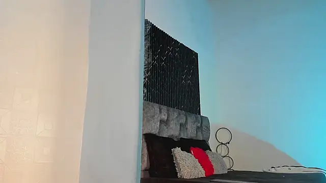 Liamsubtle01's Live XXX Chat