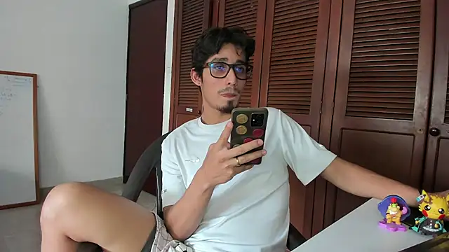 SrIncognito666 Live XXX-chat