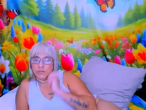 indianroxy 现场XXX聊天