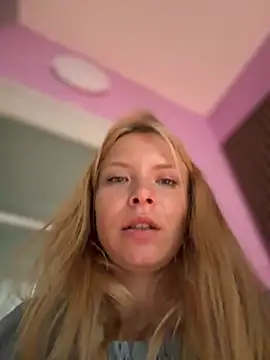 AnastasiaAniess' Live XXX Chat