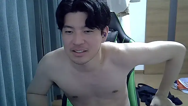 aokunvvvのウェブカメラショー