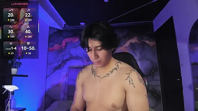 Alexx_Cano_ élő XXX-chatje