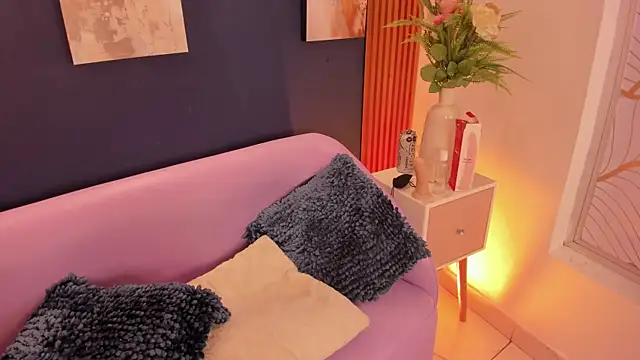 Adann_Scott Chat XXX in diretta