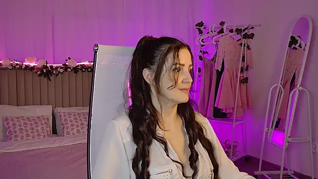 AureliaVane XXX чат на живо