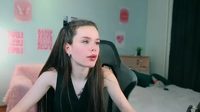 ginnyclub Chat XXX in diretta