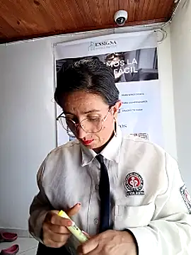 Valentina--1's Live XXX Chat