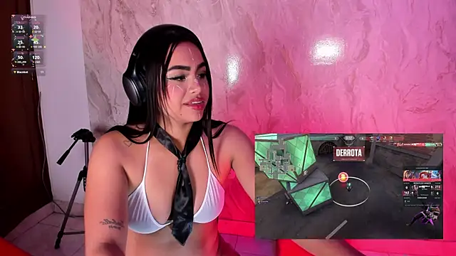 Alice_Roys élő XXX-chatje