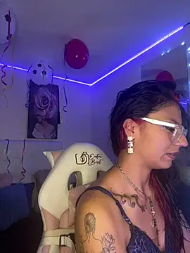 Chat XXX en directo de SamathaMay