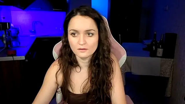 Cerann1 Adlı Modelin Canlı XXX Sohbeti