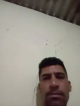 adriabis013's Webcam Show
