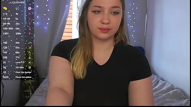 CuteSharloti Chat XXX live