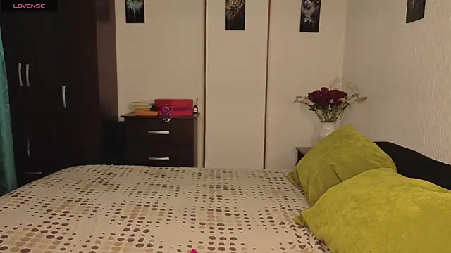 Angela_isabella live XXX chat