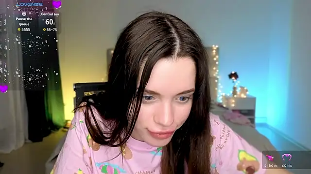 О нлайн чат XXX Little_cuti1e