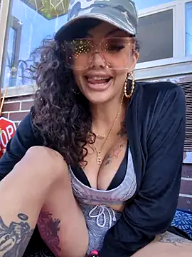 Av3ryyBe3 – Live XXX-chat