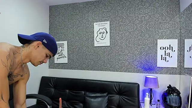 XXX chat uživo modela Jared_Cole