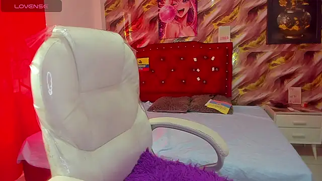ArianaaFire's Live XXX Chat