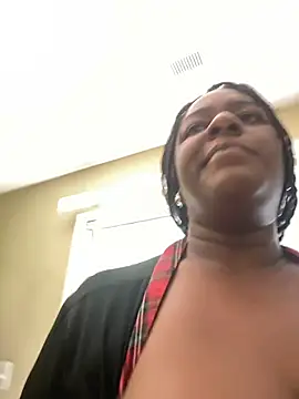 GirthGoddessCoco 现场XXX聊天
