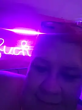 quicksilv3r Chat XXX in diretta