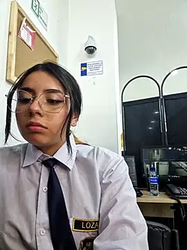 Angela__05n Live XXX chat