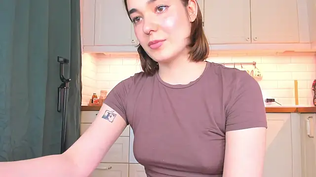 LiyaFly's Live XXX Chat