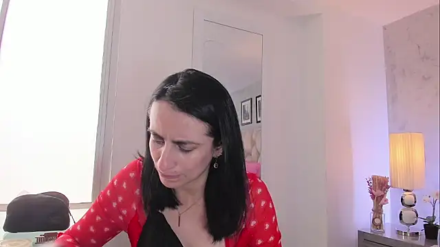 Megan_fenix Chat XXX in diretta